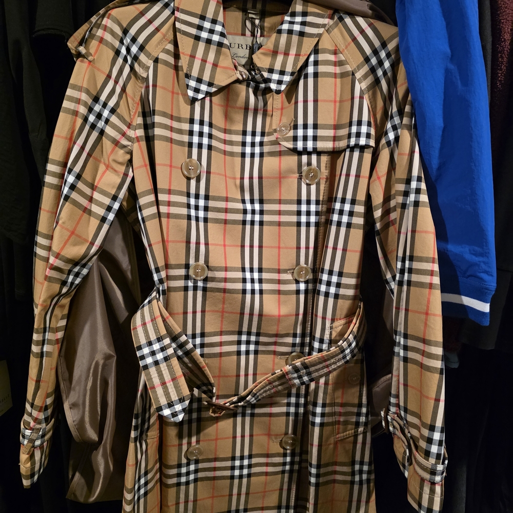 BURBERRY Vintage Check Trench Coat – Women’s Size 10 – BRAND NEW